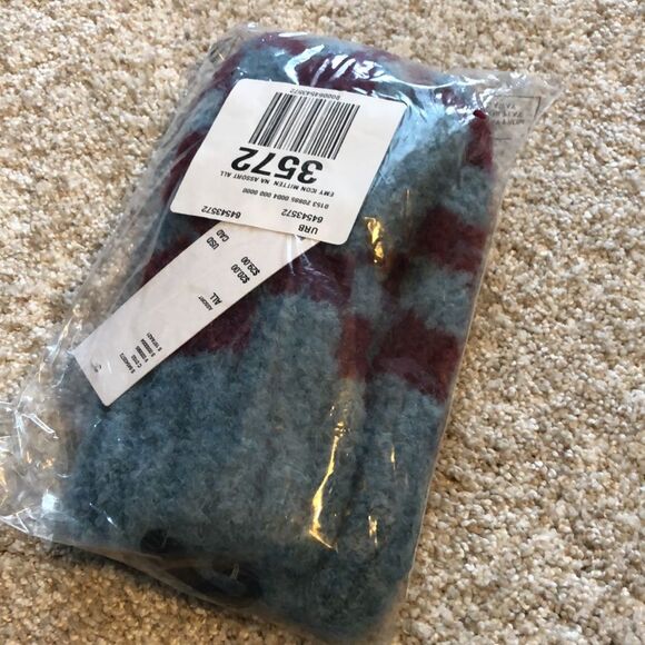 New Urban outfitters gloves cozy warm - Picture 3 of 4